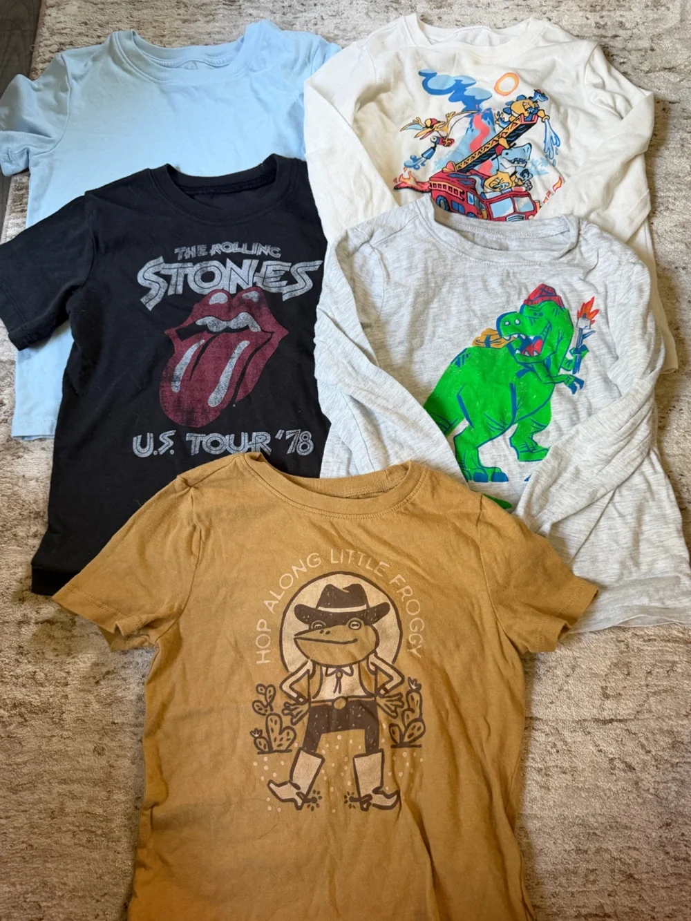 5T boys lot of 5 shirts - old navy cat and jack